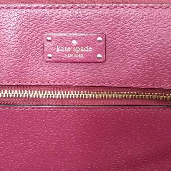 Kate Spade Maroon Crossbody NWOT - Picture 2 of 12